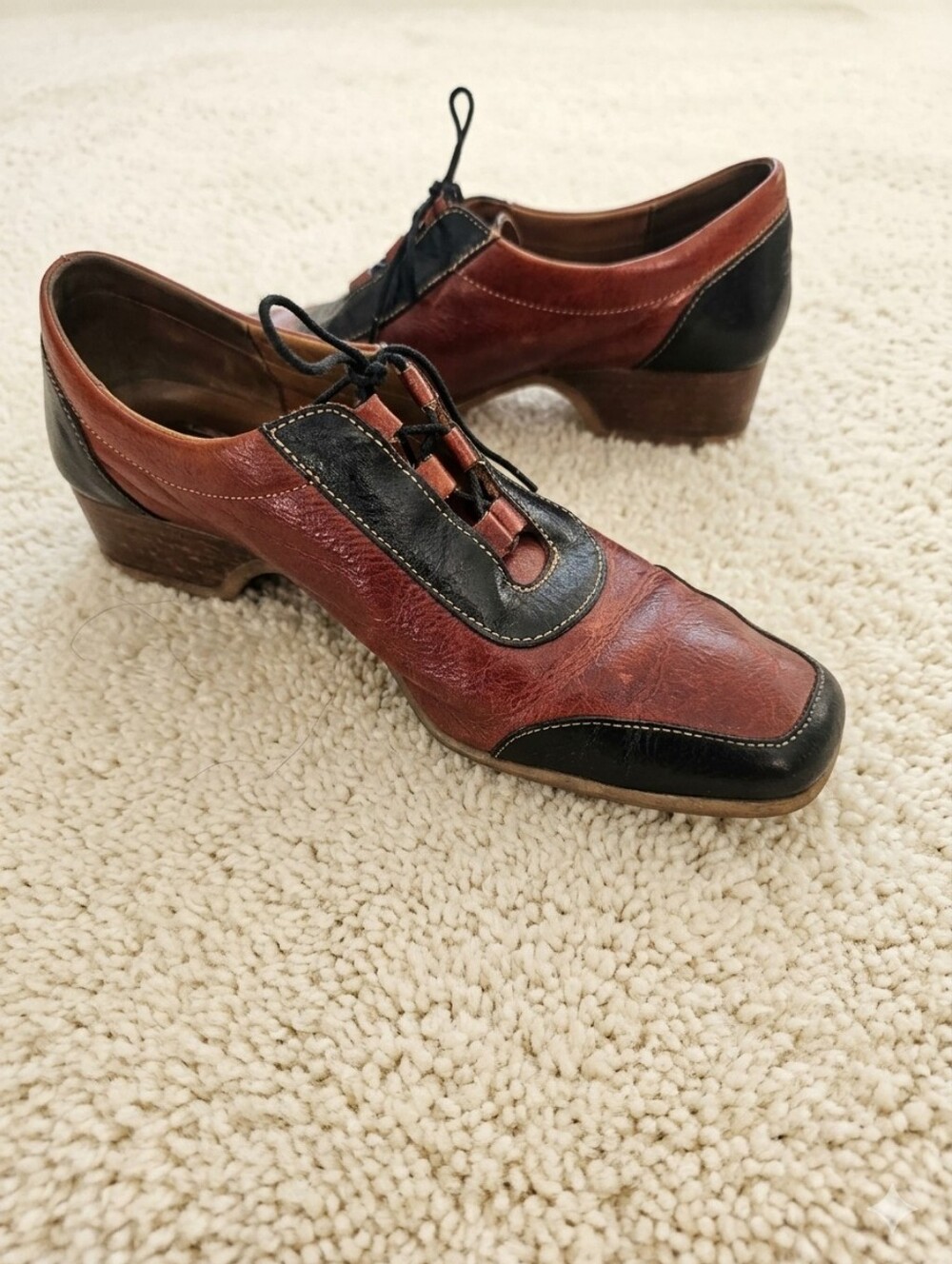 Vintage Roberto Capucci  Women's Leather Shoes sz 7